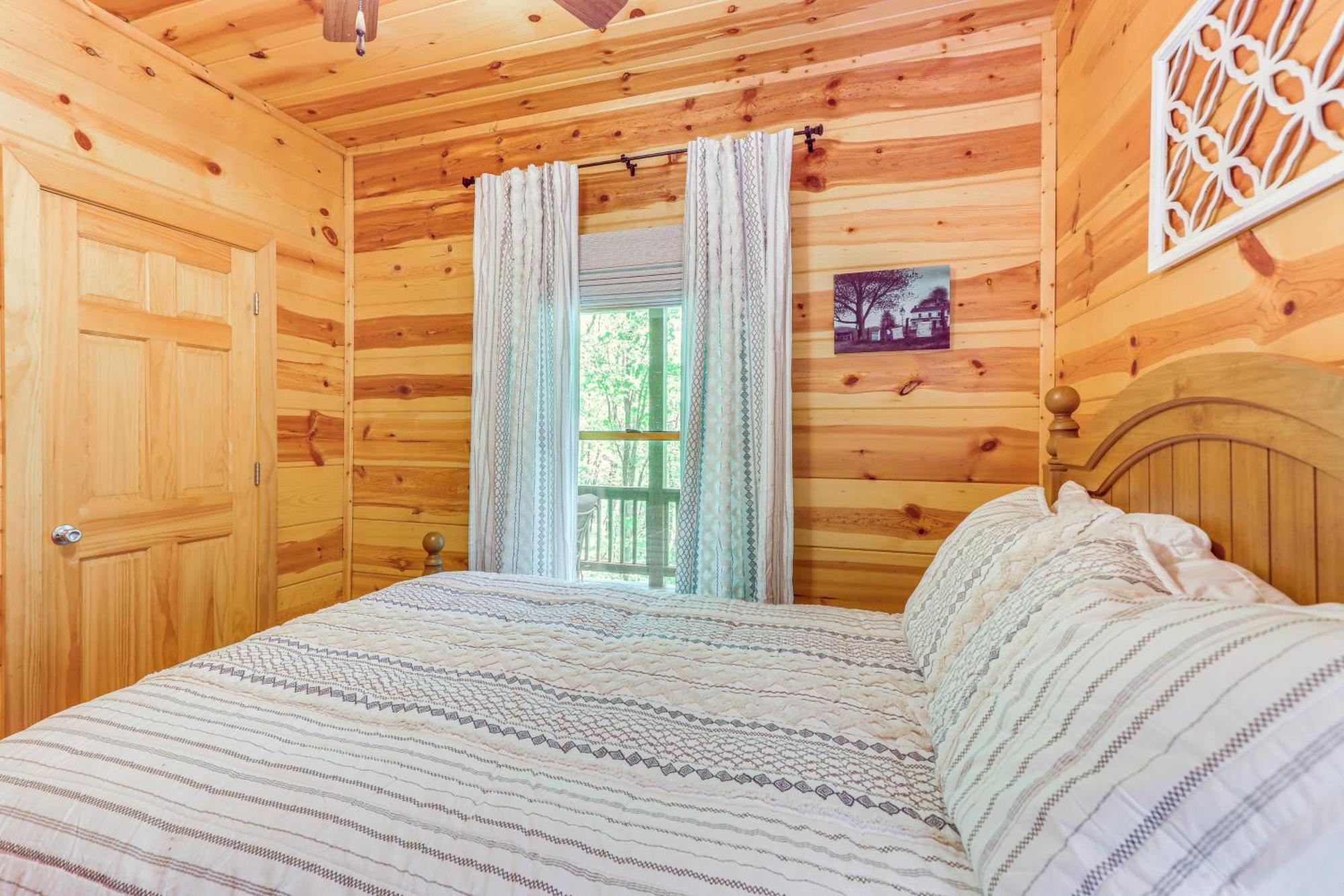 Lakeside Cabin Game Room, Dock, Orchard, Wineries Ellijay Eksteriør bilde