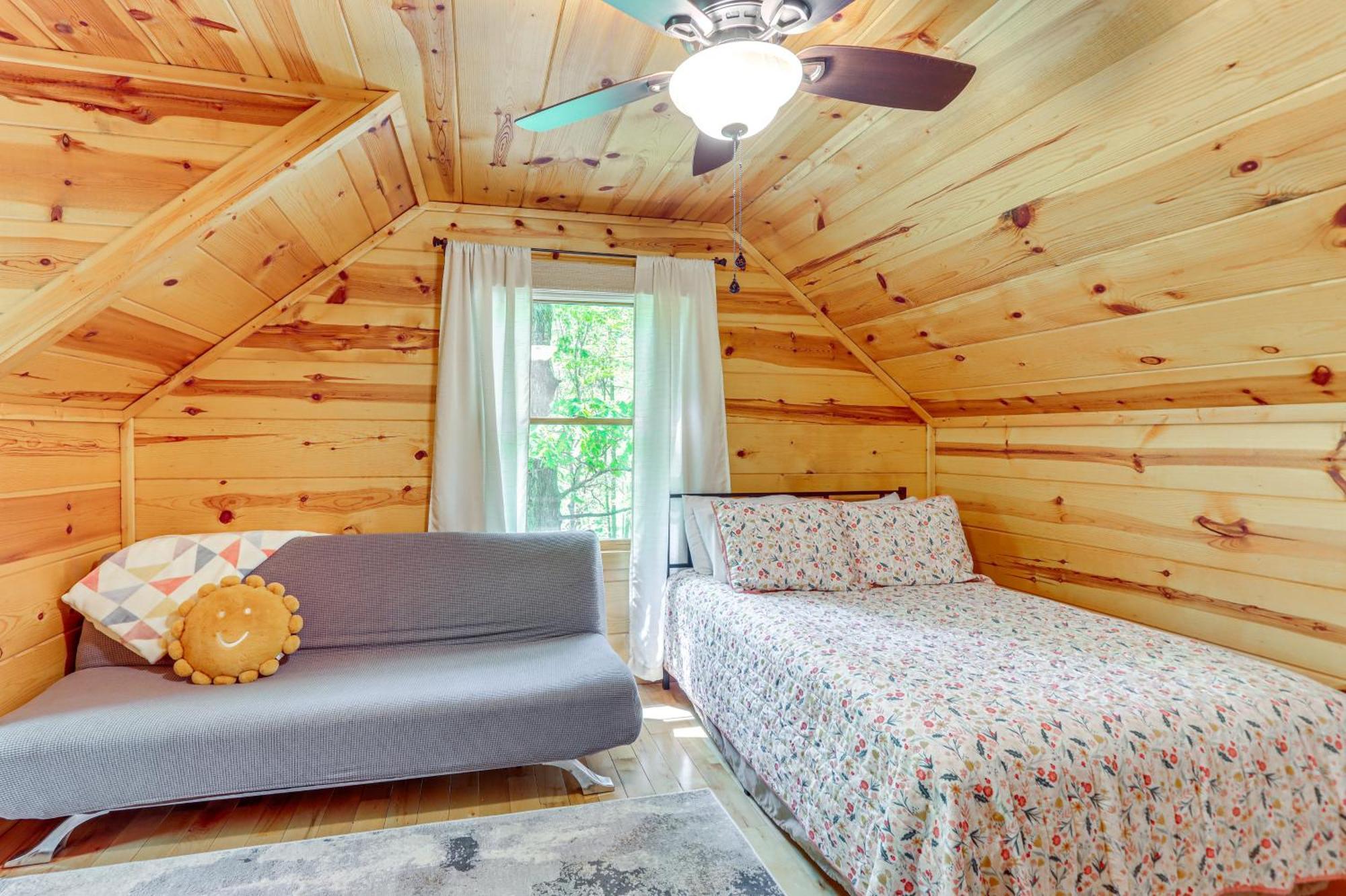 Lakeside Cabin Game Room, Dock, Orchard, Wineries Ellijay Eksteriør bilde
