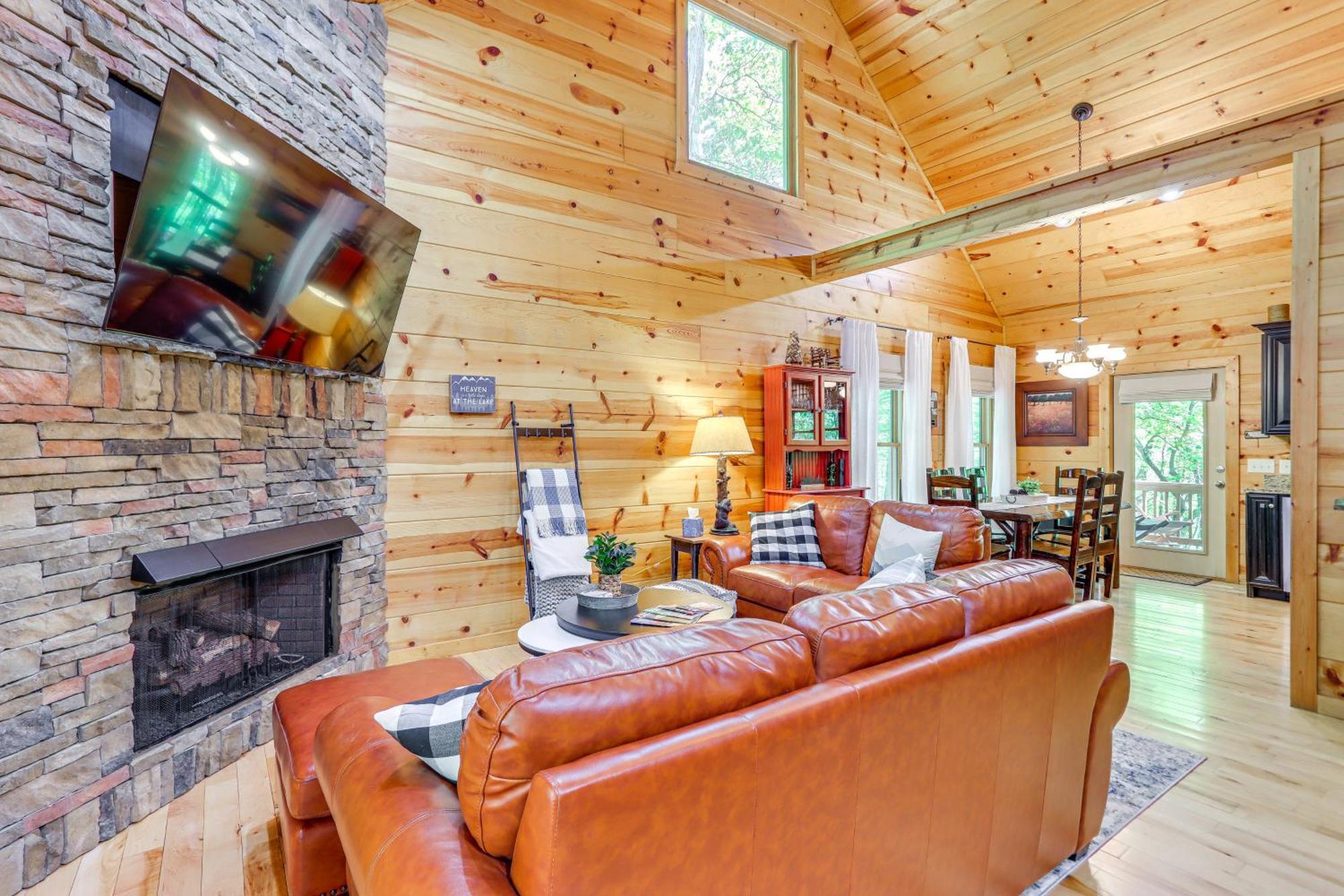 Lakeside Cabin Game Room, Dock, Orchard, Wineries Ellijay Eksteriør bilde