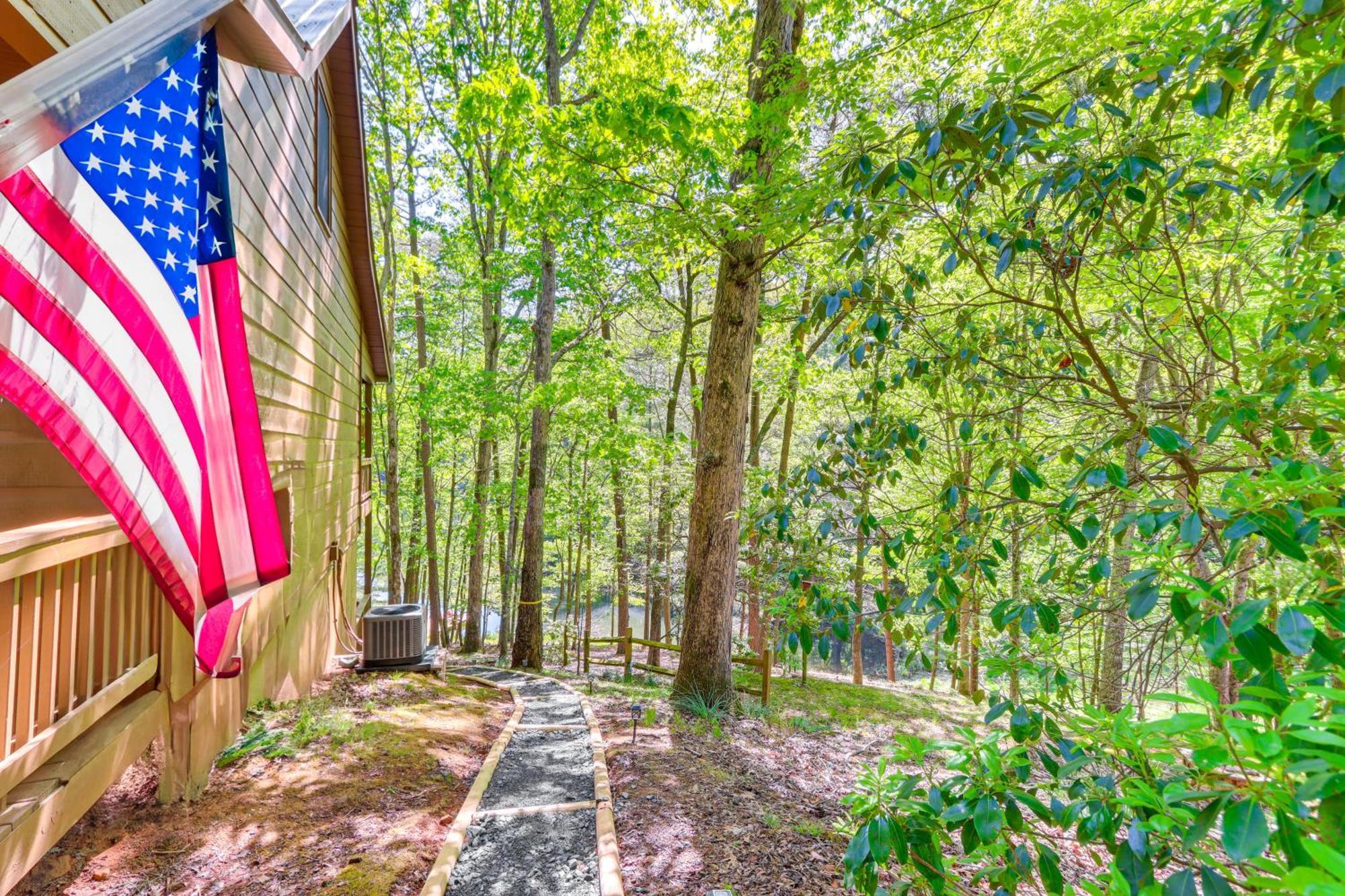 Lakeside Cabin Game Room, Dock, Orchard, Wineries Ellijay Eksteriør bilde