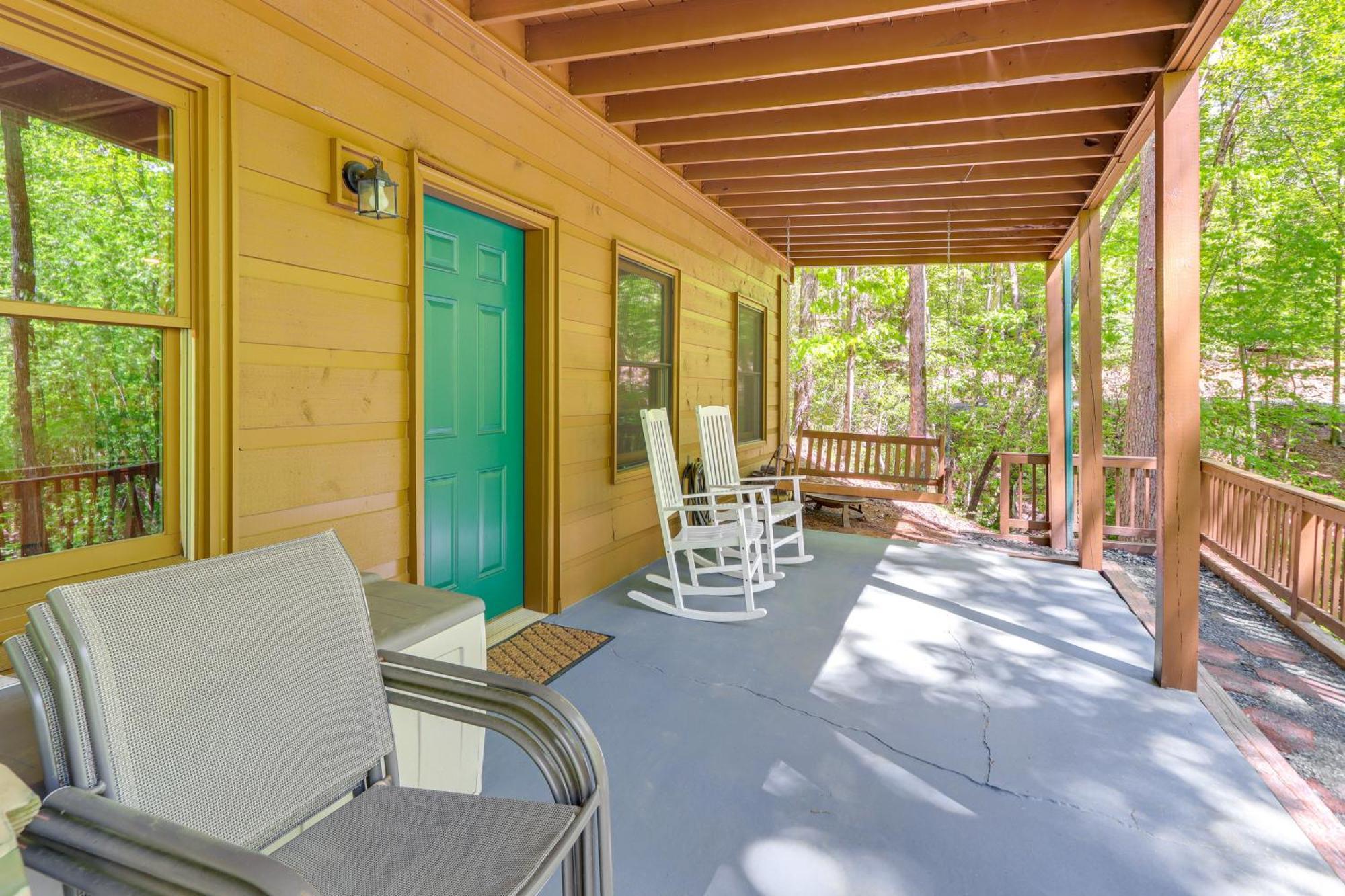 Lakeside Cabin Game Room, Dock, Orchard, Wineries Ellijay Eksteriør bilde